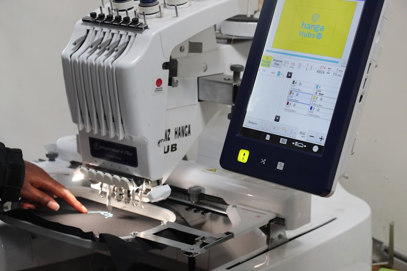 Single-Head Starter Embroidery Machine